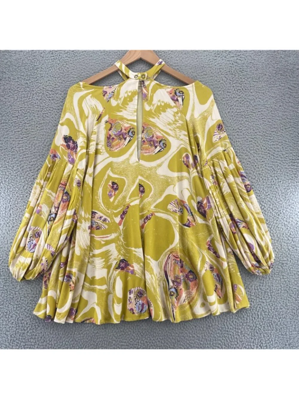 Free People Top Women Extra Small Yellow Floral Cold Shoulder Bell Bishop Sleeve
